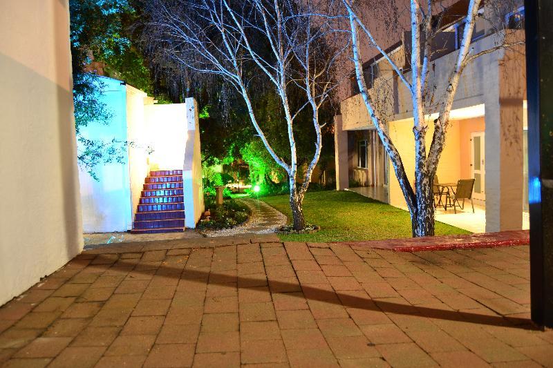 Glenalmond Hotel Sandton Bagian luar foto